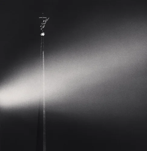 Architecture Dramatic High Contrast Mysterious Beam Light