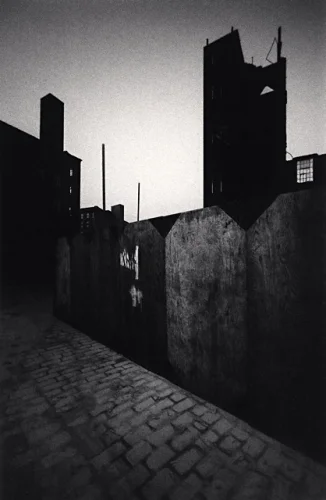 Architecture Dramatic High Contrast Mysterious Cityscape