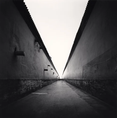 Architecture Dramatic High Contrast Minimalist Mysterious