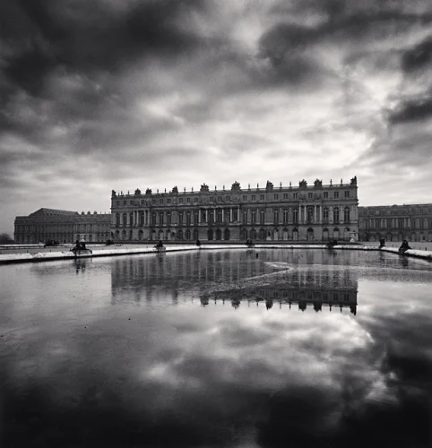 Architecture Dramatic High Contrast Reflective Moody Monochrome