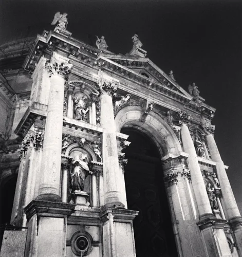 Architecture Dramatic High Contrast Textured Monument Mysterious