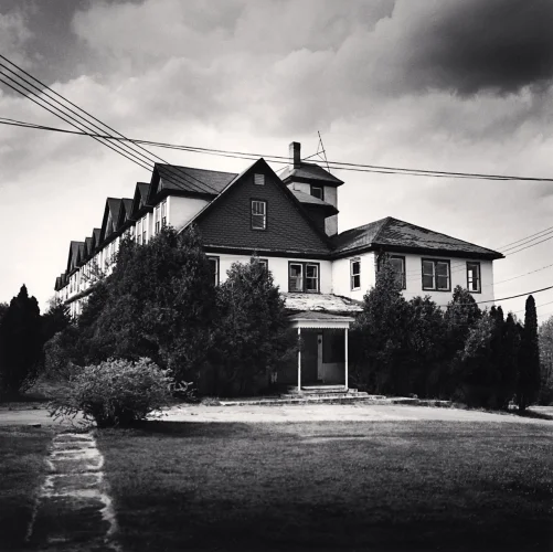 Architecture Dramatic High Contrast Moody Atmospheric