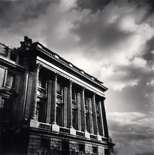 Architecture Dramatic High Contrast Moody Monument