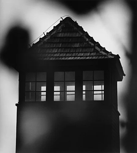 Architecture Dramatic High Contrast Mysterious Silhouette