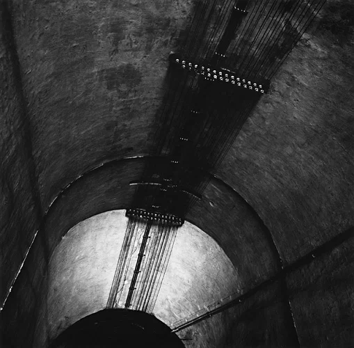 Architecture Dramatic Textured High Contrast Mysterious