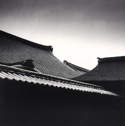 Architecture Dramatic Textured High Contrast Mysterious