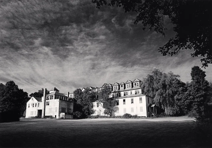 Architecture Dramatic Textured High Contrast Mysterious