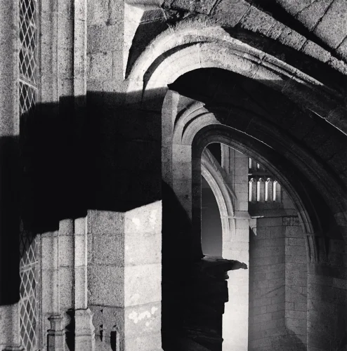 Architecture Dramatic Textured High Contrast Mysterious Atmospheric