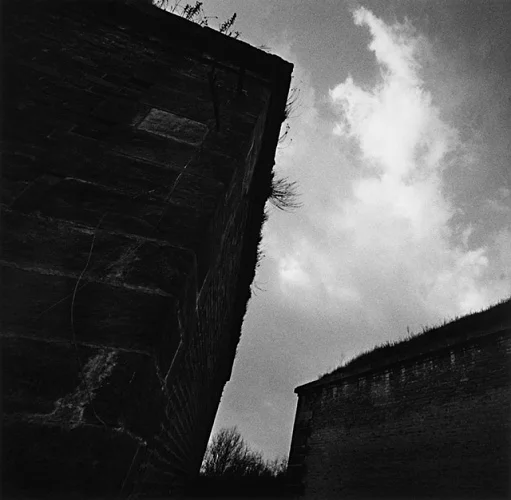 Architecture Dramatic Textured High Contrast Mysterious