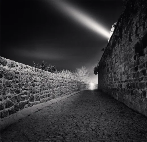 Architecture Dramatic Textured High Contrast Mysterious