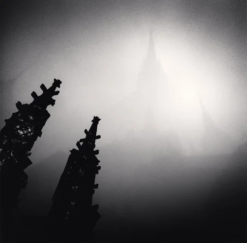 Architecture Foggy Dramatic High Contrast Mysterious Atmospheric