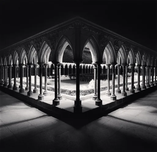 Architecture Gothic Arches Columns High Contrast Dramatic Mysterious
