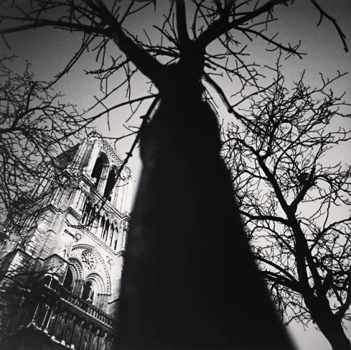 Architecture High Contrast Dramatic Mysterious Monument