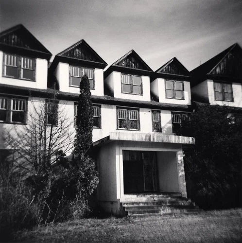 Architecture High Contrast Dramatic Mysterious Atmospheric