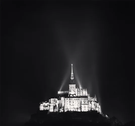 Architecture Illuminated Dramatic High Contrast Mysterious