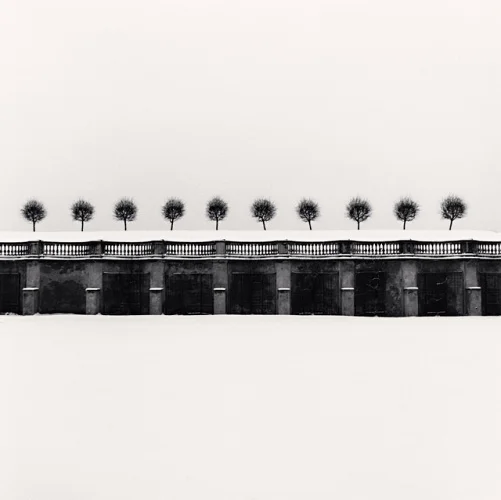 Architecture Minimalist High Contrast Mysterious Timeless