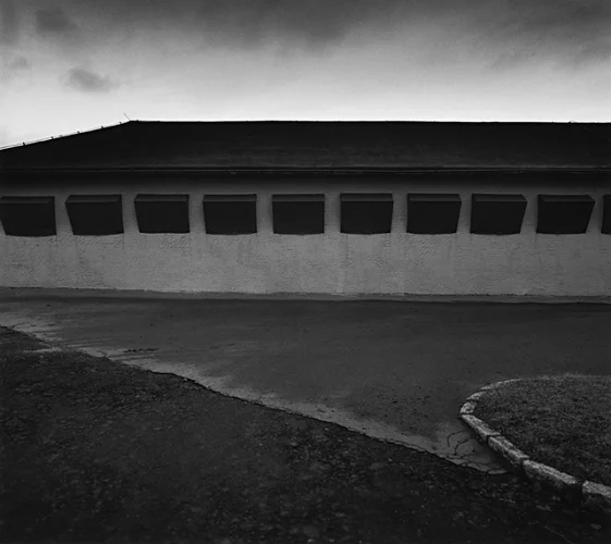 Architecture Minimalist High Contrast Moody