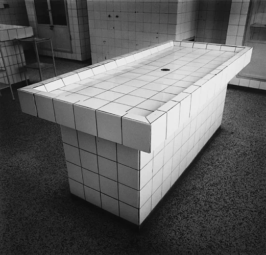 Architecture Minimalist Textured High Contrast Mysterious