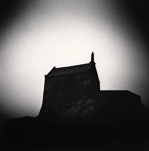 Architecture Silhouette Dramatic High Contrast Mysterious Atmospheric