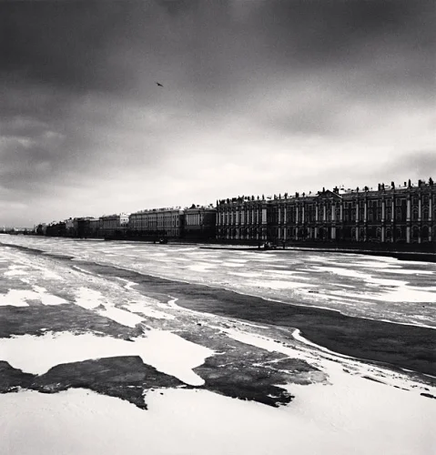 Architecture Snowy High Contrast Dramatic Atmospheric Cityscape