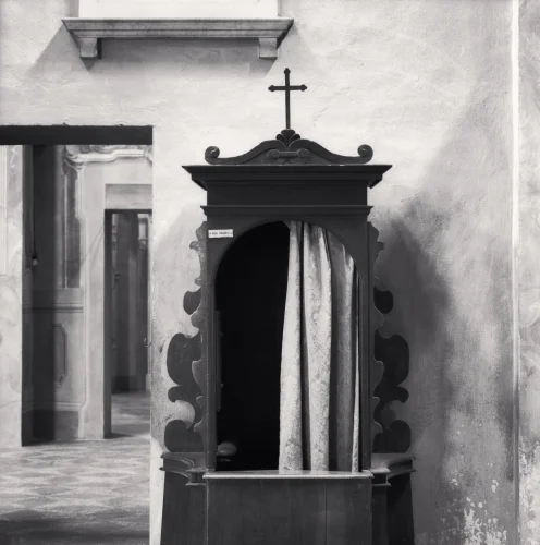 Architecture Textured High Contrast Mysterious Timeless