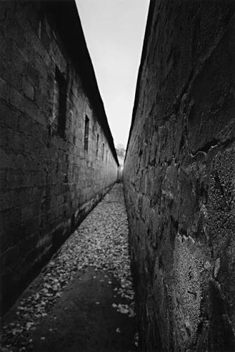 Architecture Textured High Contrast Mysterious Atmospheric