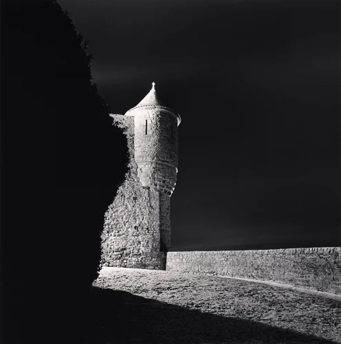 Architecture Tower Dramatic Textured High Contrast Mysterious