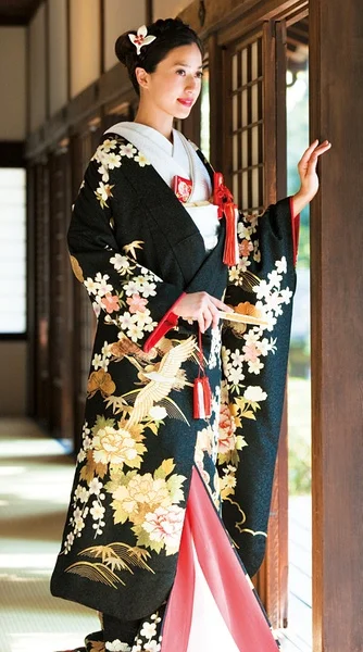 Black Floral Kimono Crane Elegant Ceremonial