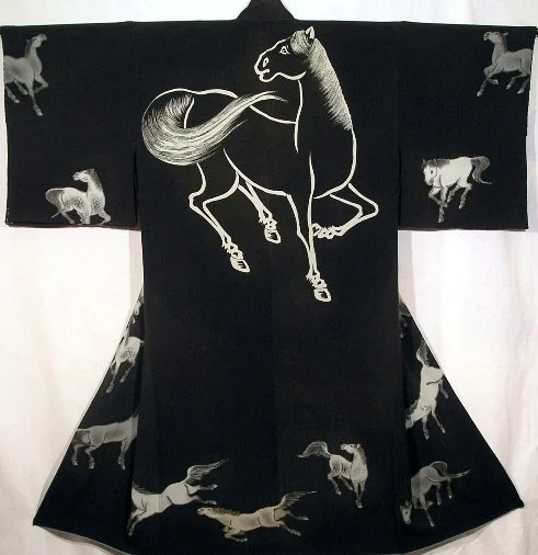 Black Horse Kimono White Geometric Elegant Ceremonial