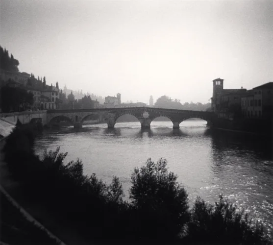 Bridge Dramatic Atmospheric Cityscape