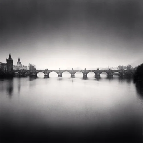 Bridge Foggy Dramatic Atmospheric Cityscape