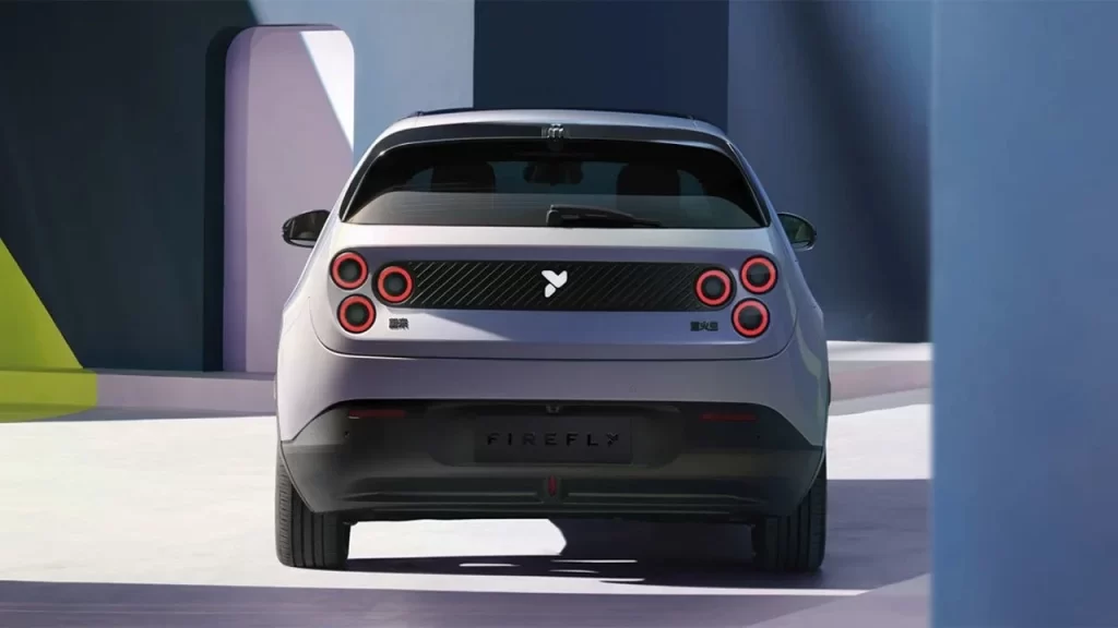 Car White Black Red