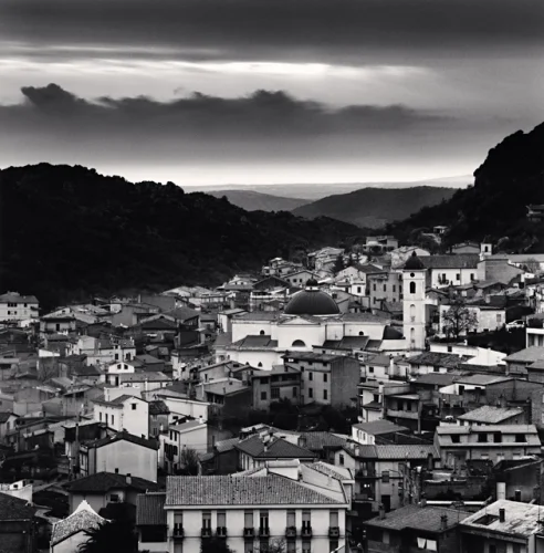 Cityscape Dramatic High Contrast Moody Atmospheric Timeless