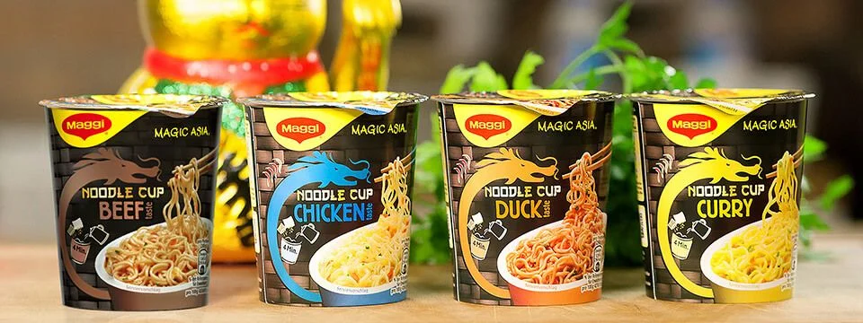 Cup Noodle Beef Brown Maggi Cup