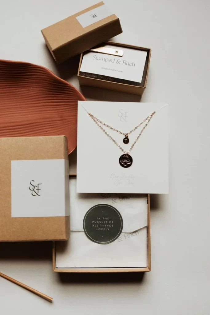 Elegant Jewelry Box Brown Paper Simple Design Necklace
