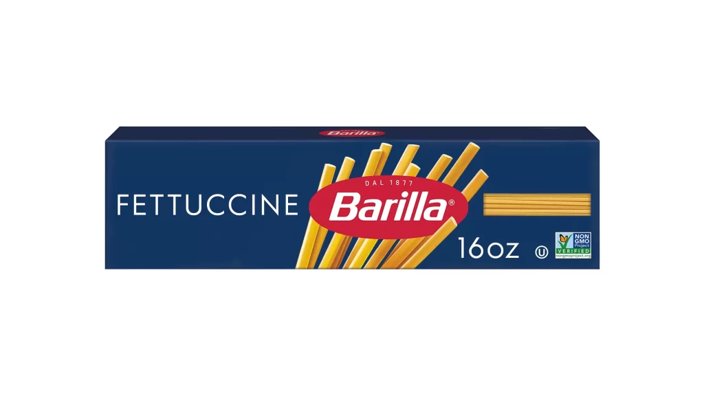 Fettuccine Pasta Blue Red White