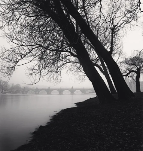 Foggy Bridge Dramatic Atmospheric Cityscape