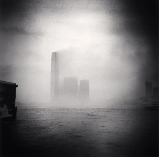 Foggy Cityscape Dramatic Atmospheric Mysterious High Contrast