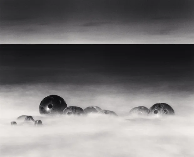 Foggy Dramatic Atmospheric Mysterious Nature