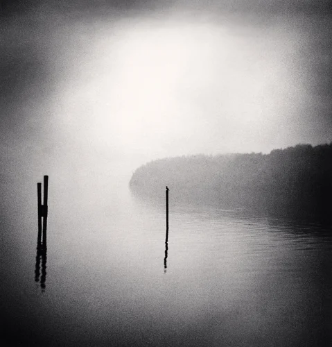 Foggy Water Minimalist High Contrast Mysterious Atmospheric