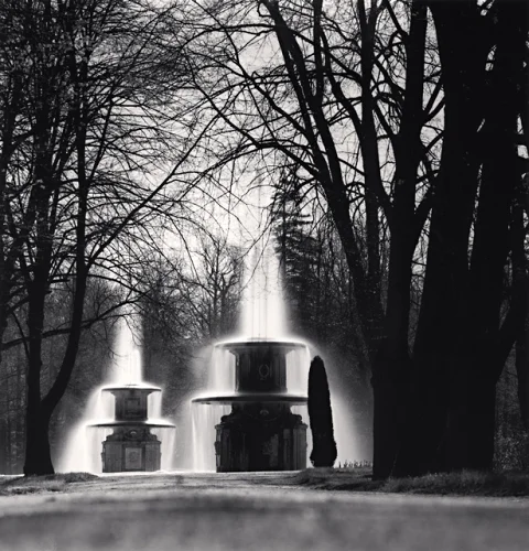 Fountains Trees Dramatic High Contrast Nature