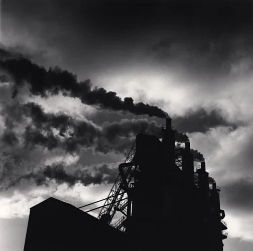 Industrial Structure High Contrast Dramatic Atmospheric