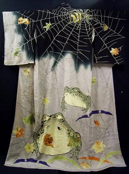 Kimono Black Spiderweb Frog Leaf Elegant Ceremonial