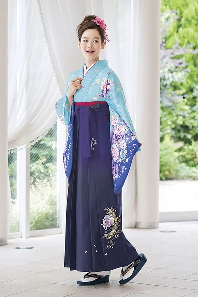 Kimono Blue Floral Crane Elegant Ceremonial
