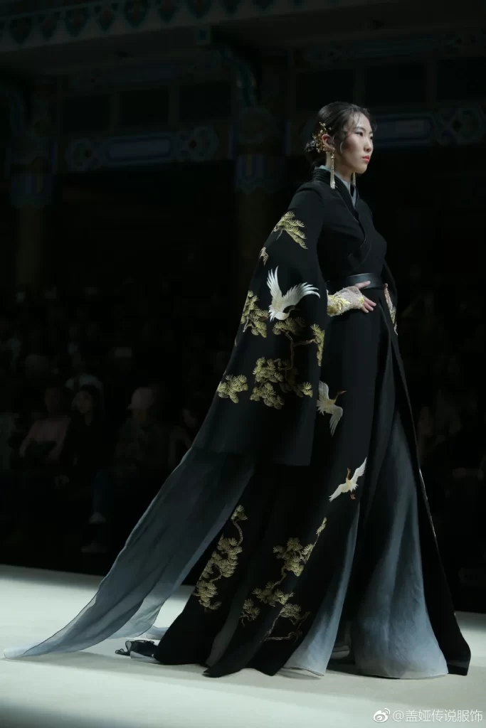 Kimono Crane Floral Black Traditional Embroidered