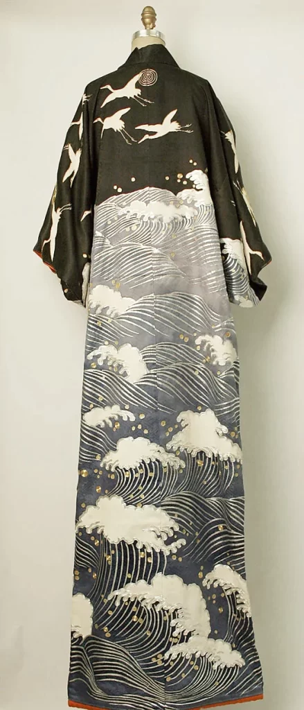 Kimono Crane Wave Geometric Black White