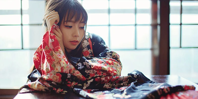 Kimono Floral Cherry Blossom Red Black