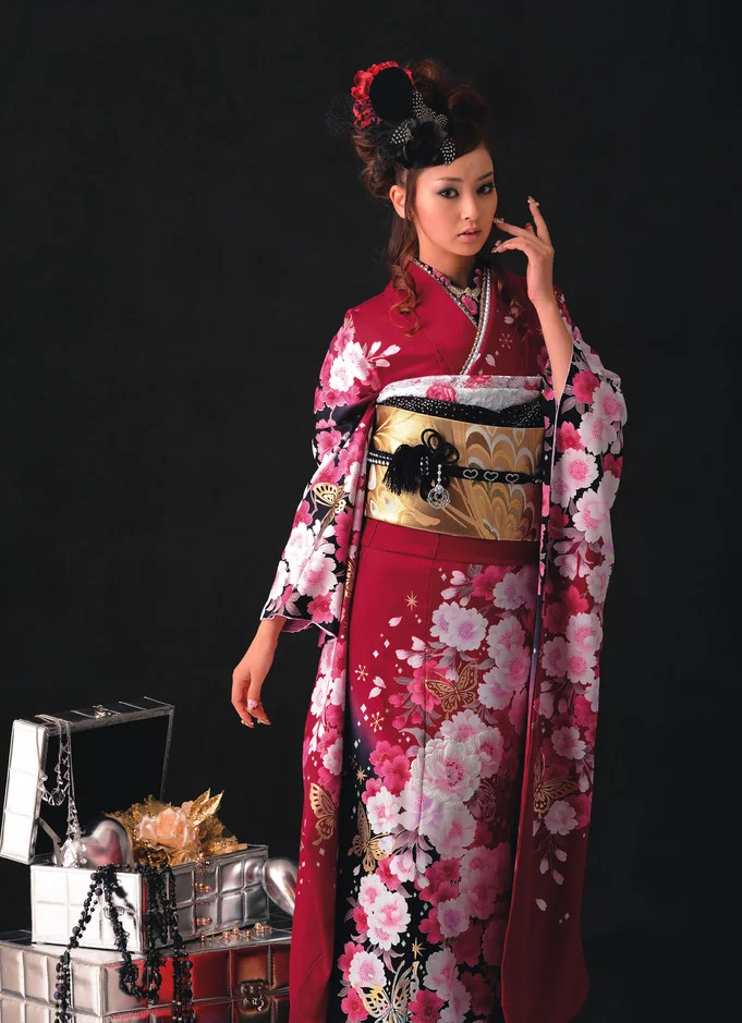 Kimono Floral Cherry Blossom Red Black Gold