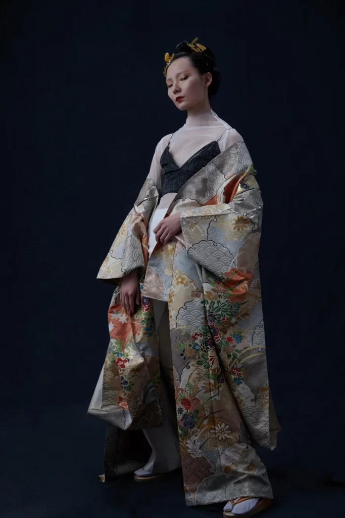 Kimono Floral Crane Wave Geometric Bird