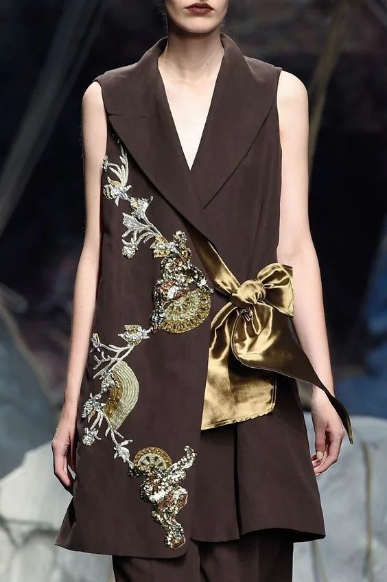 Kimono Floral Embroidery Brown